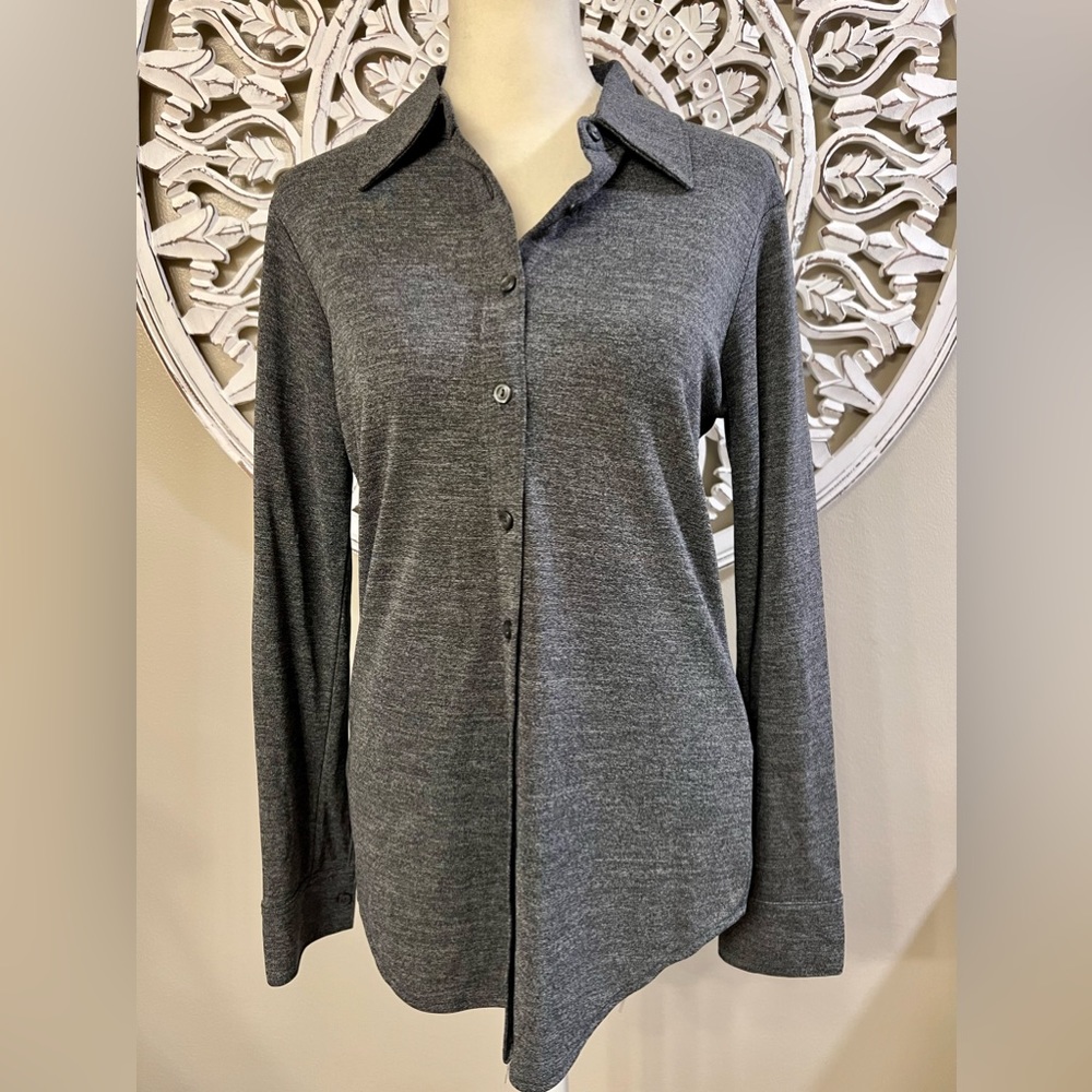 EUC Express Button Down Long Sleeve Top